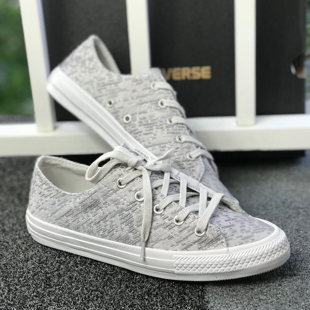 NWT Converse Ctas 💥GemmaOX Mouse LT W AUTHENTIC
